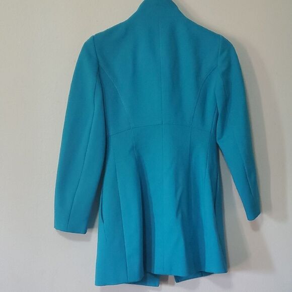 CARLISLE Blue Coat with Tailored Silhouette and Stand-Up Collar - Picture 7 of 7